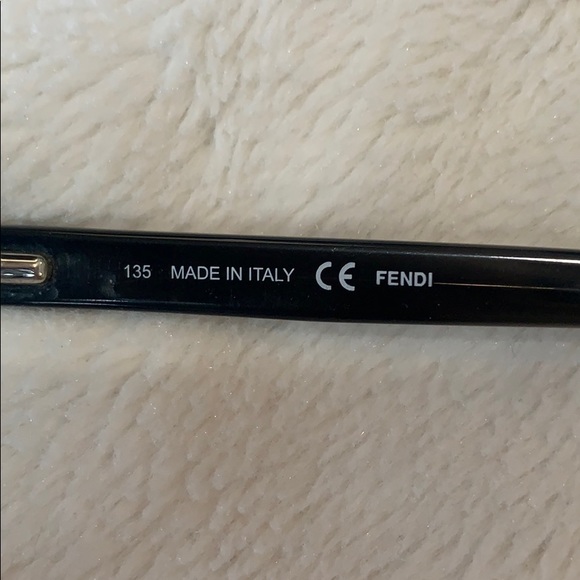 FENDI Eyeglasses Black - Picture 7 of 13
